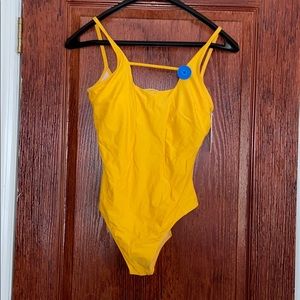 NWT Cupshe swimsuit
